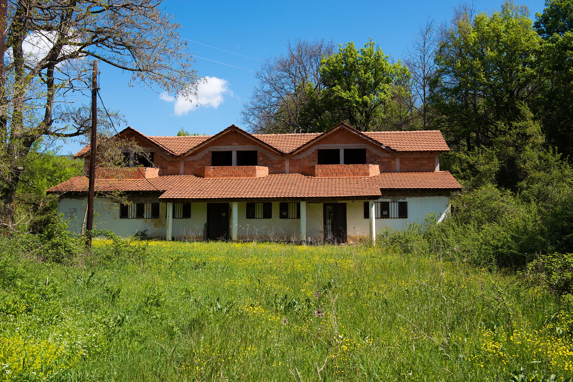 Oteshevo, Stenje (Photo license: CC BY 2.0)